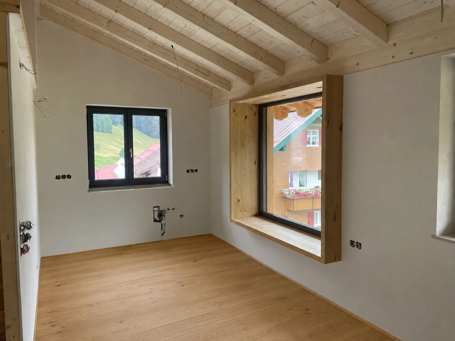 Wohnung oben, Sichtdachstuhl mit Galerie-Ebene